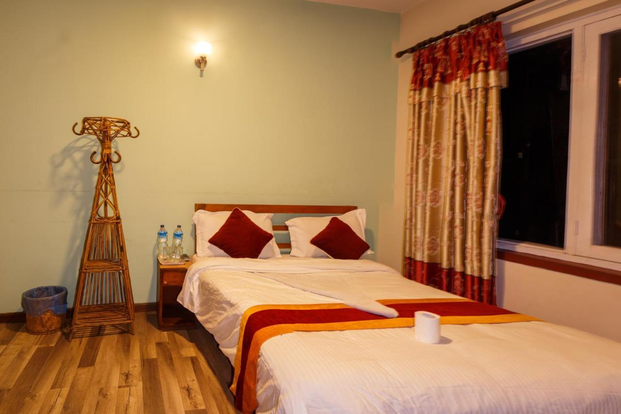 Hotel Hikers Haven Kathmandu Exterior photo